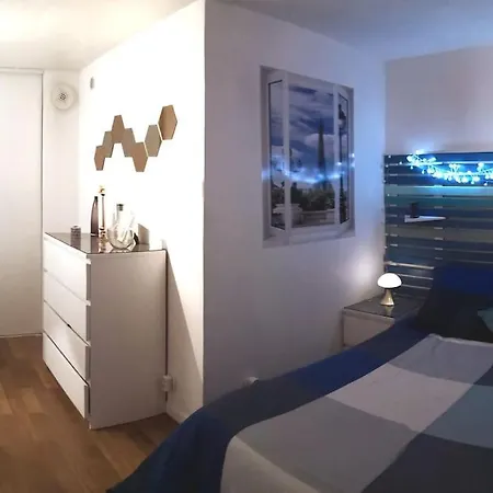 A Very Calm Loft In Bastille París